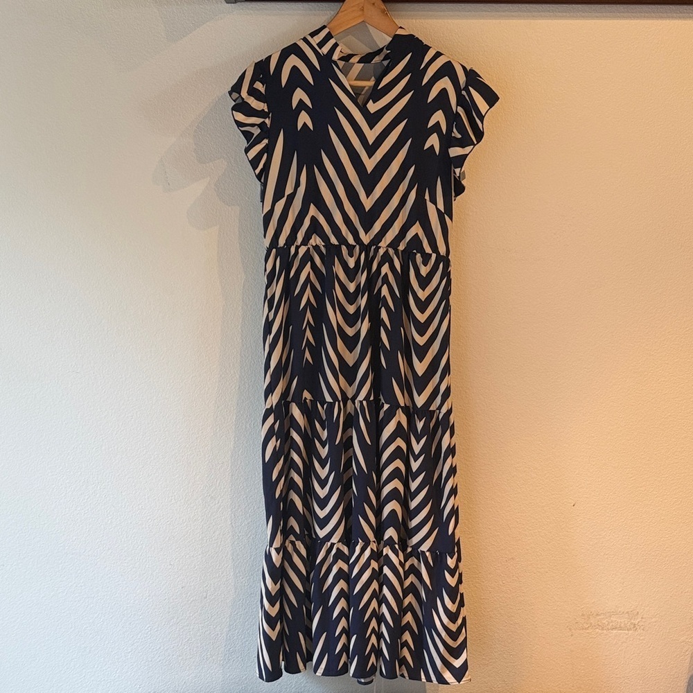Ruffle Sleeve Tiered Chevron Navy and Cream Dress, Size M